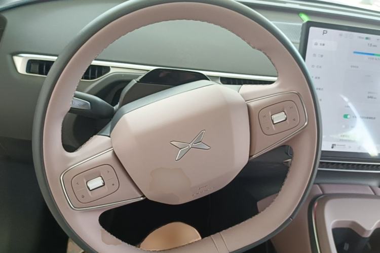 Used XPeng MONA M03 2025 502 Long-Range Max Steering Wheel