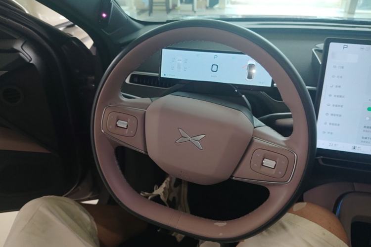 Used XPeng MONA M03 2025 600 with Ultra-Long Range Max Steering Wheel