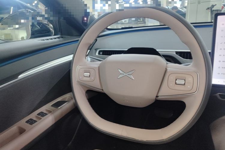 Used XPeng MONA M03 2025 600 with Ultra-Long Range Max Steering Wheel