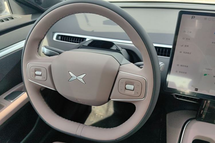 Used XPeng MONA M03 2025 502 Long-Range Max Steering Wheel