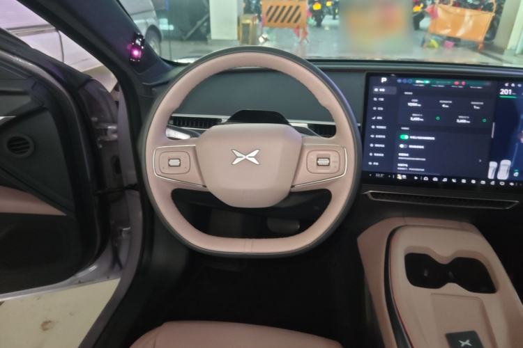 Used XPeng MONA M03 2025 600 with Ultra-Long Range Max Steering Wheel