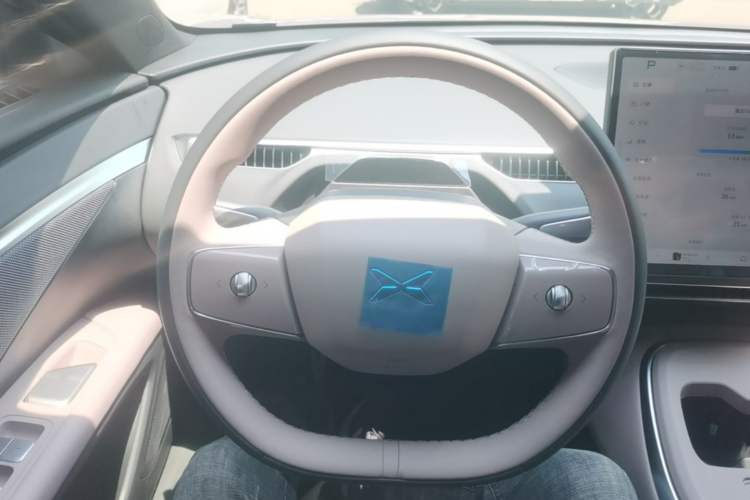 Used XPeng MONA M03 2025 515 Long-Range Plus Steering Wheel