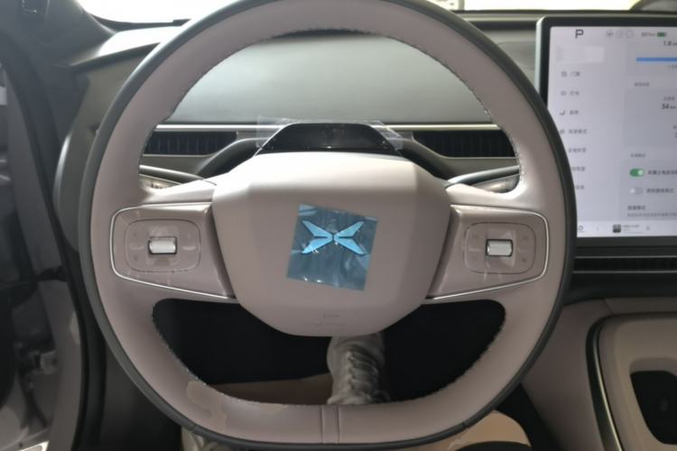 Used XPeng MONA M03 2025 502 Long-Range Max Steering Wheel