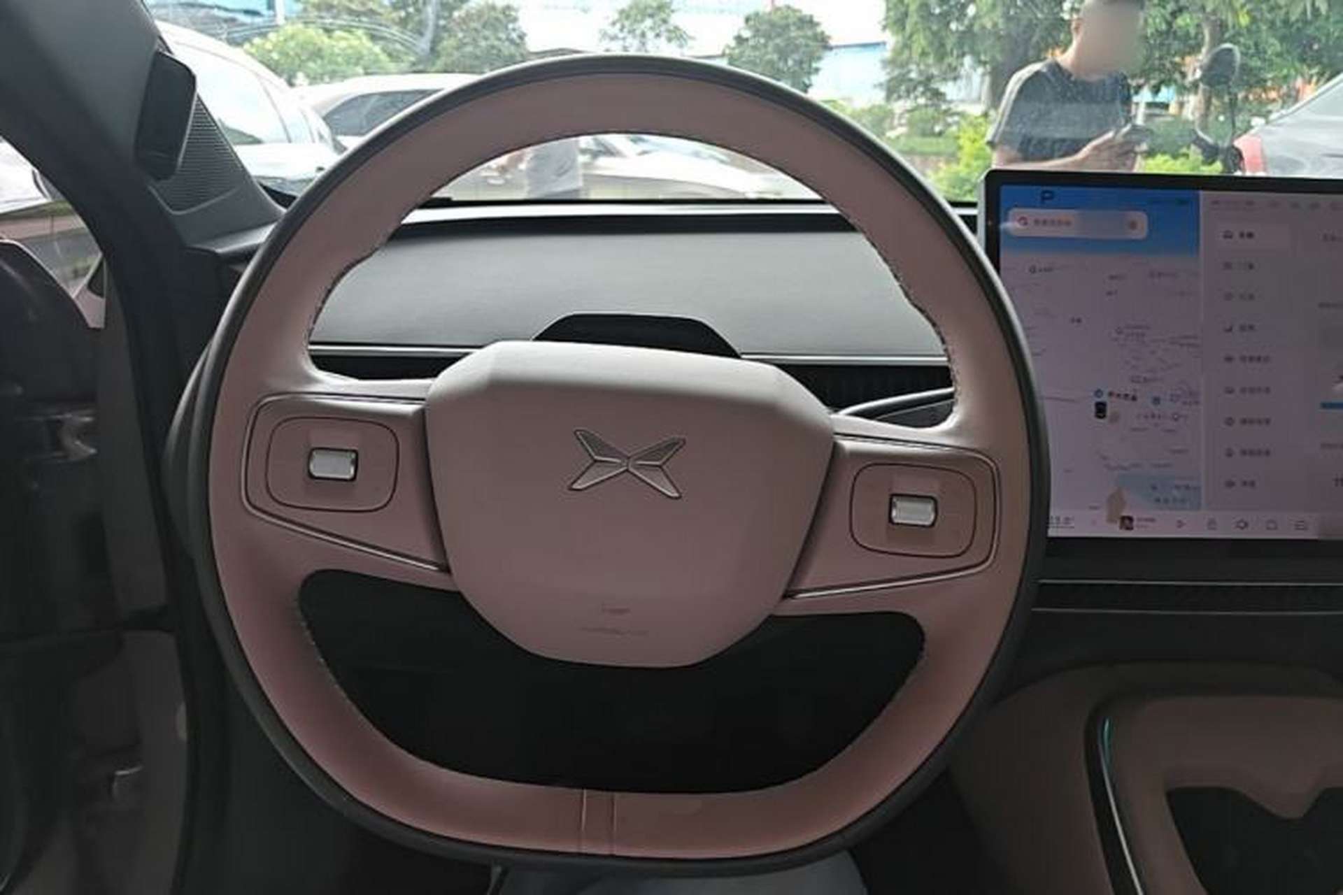 Used XPeng MONA M03 2025 600 with Ultra-Long Range Max Steering Wheel