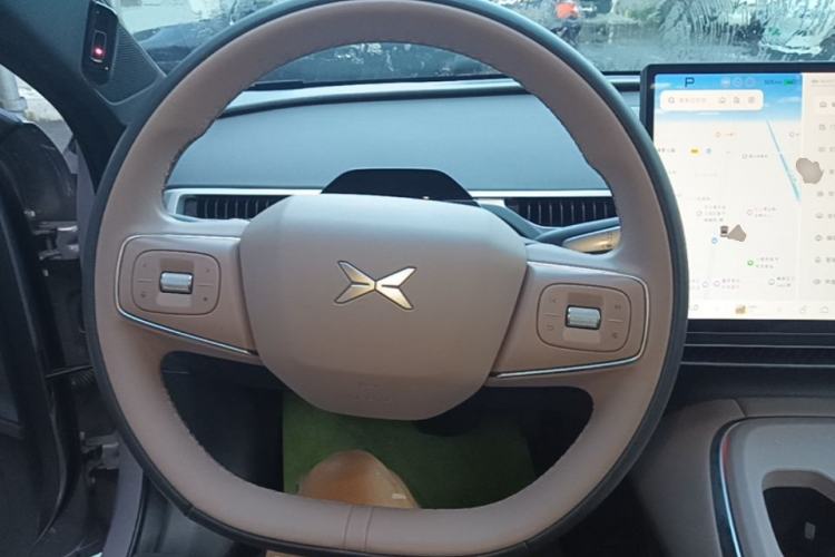 Used XPeng MONA M03 2025 600 with Ultra-Long Range Max Steering Wheel