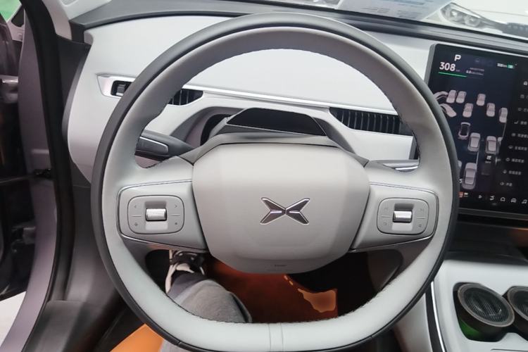 Used XPeng MONA M03 2025 600 with Ultra-Long Range Max Steering Wheel