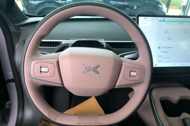 Used XPeng MONA M03 2025 502 Long-Range Max Steering Wheel