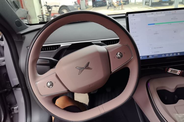 Used XPeng MONA M03 2025 515 Long-Range Plus Steering Wheel