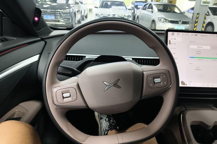 Used XPeng MONA M03 2025 600 with Ultra-Long Range Max Steering Wheel