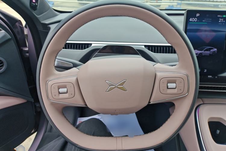 Used XPeng MONA M03 2025 600 with Ultra-Long Range Max Steering Wheel