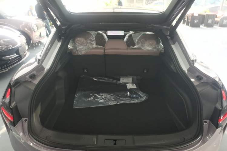 Used XPeng MONA M03 2025 515 Long-Range Plus Trunk