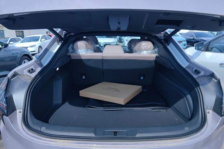 Used XPeng MONA M03 2025 502 Long-Range Max Trunk