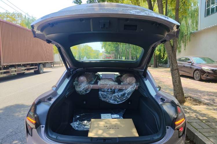 Used XPeng MONA M03 2025 600 with Ultra-Long Range Max Trunk