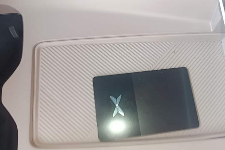 Used XPeng MONA M03 2025 600 with Ultra-Long Range Max Vehicle Key