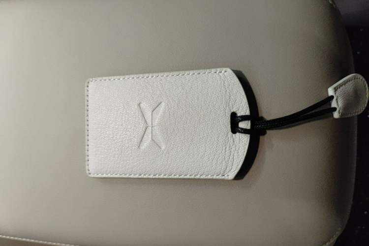 Used XPeng MONA M03 2025 600 with Ultra-Long Range Max Vehicle Key