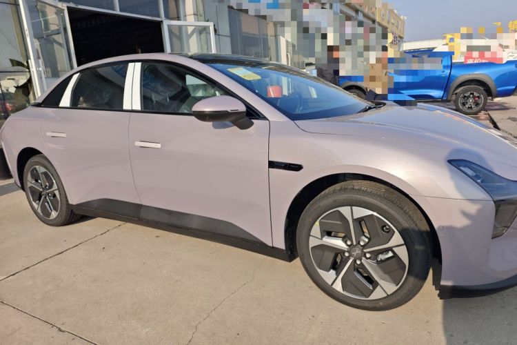 Used XPeng MONA M03 2025 620 Ultra-Long Range Plus Exterior 2