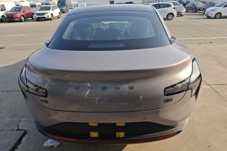 Used XPeng MONA M03 2025 620 Ultra-Long Range Plus Exterior 4