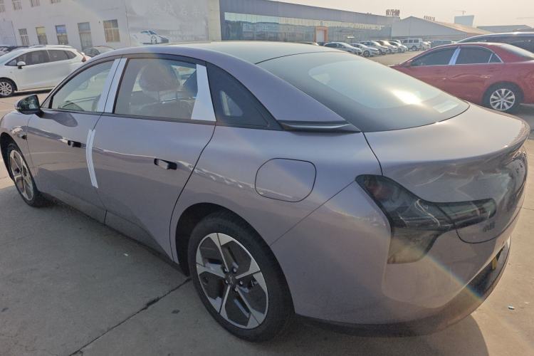 Used XPeng MONA M03 2025 620 Ultra-Long Range Plus Exterior 5