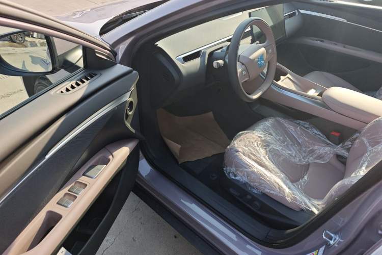 Used XPeng MONA M03 2025 620 Ultra-Long Range Plus Interior 2