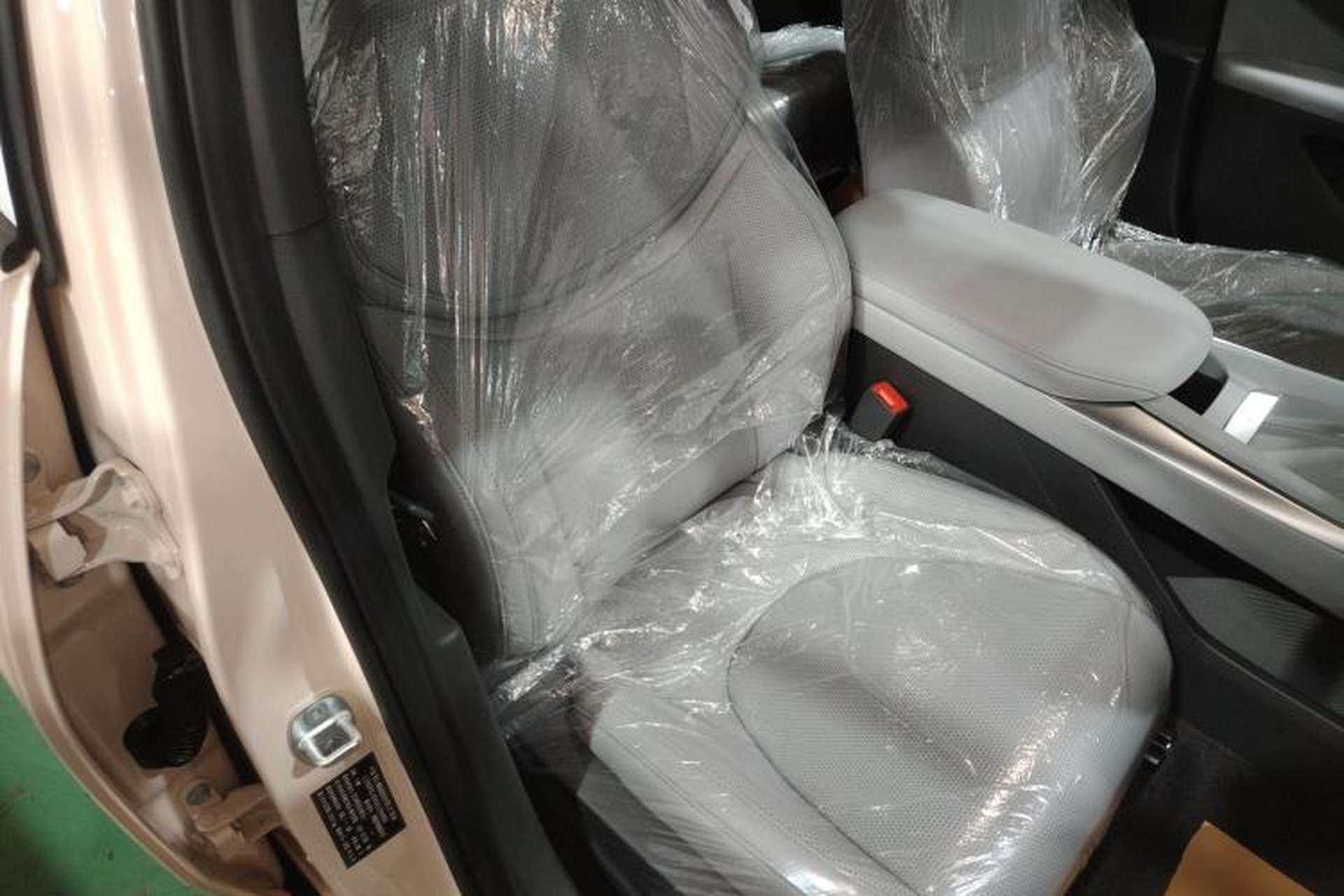 Used XPeng MONA M03 2025 620 Ultra-Long Range Plus Right Front Seat