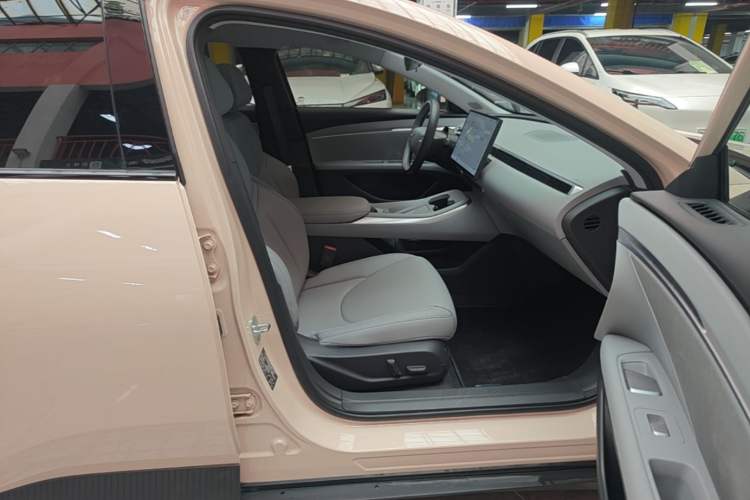 Used XPeng MONA M03 2025 515 Long-Range Plus Right Front Seat