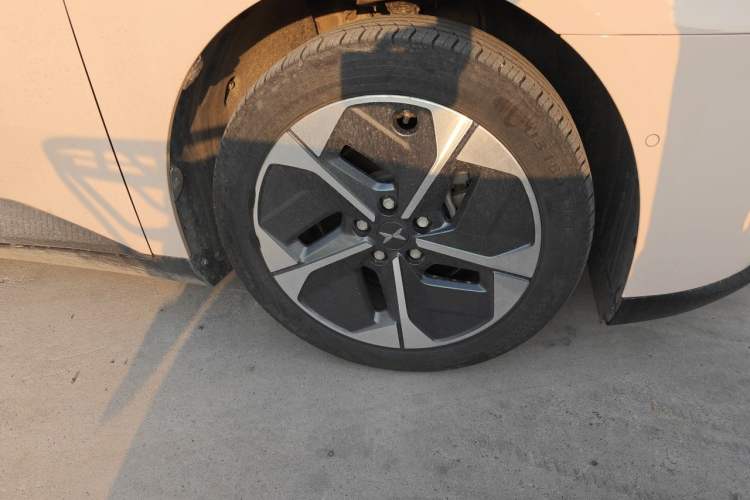 Used XPeng MONA M03 2025 515 Long-Range Plus Right Front Wheel Hub