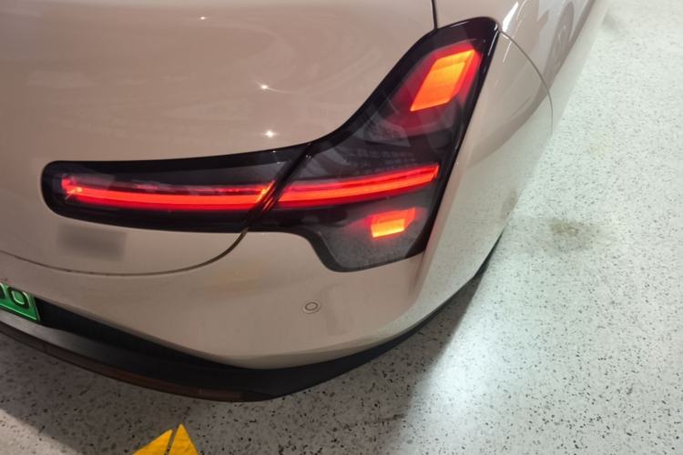 Used XPeng MONA M03 2025 620 Ultra-Long Range Plus Right Rear Taillight