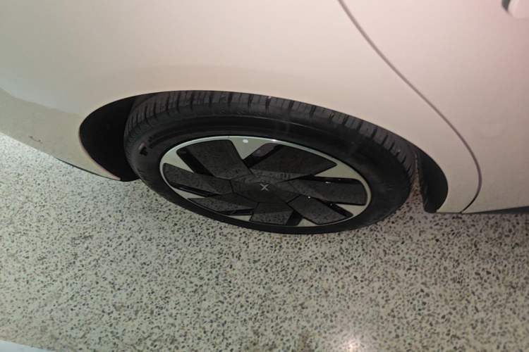Used XPeng MONA M03 2025 600 with Ultra-Long Range Max Right Rear Wheel Hub