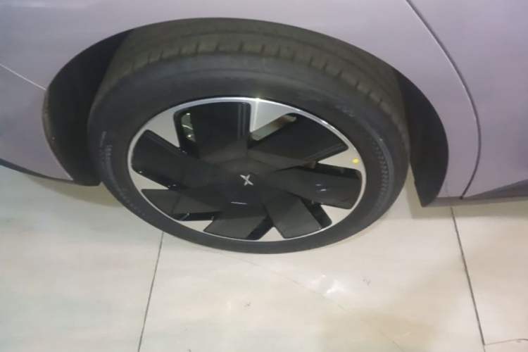Used XPeng MONA M03 2025 502 Long-Range Max Right Rear Wheel Hub