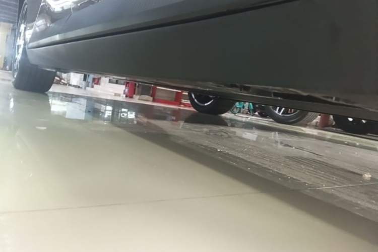 Used XPeng MONA M03 2025 502 Long-Range Max Right Side Sill