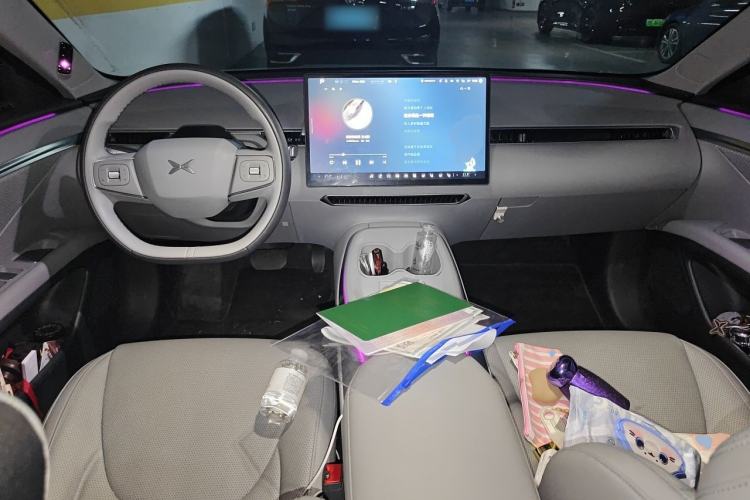 Used XPeng MONA M03 2025 502 Long-Range Max Center Console