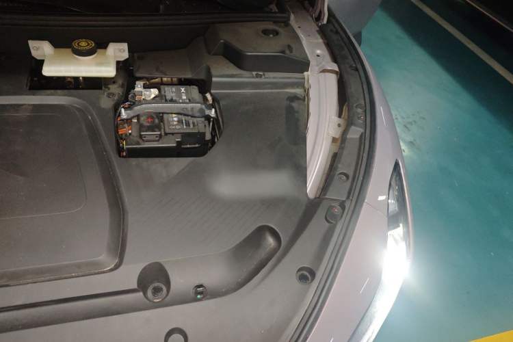 Used XPeng MONA M03 2025 502 Long-Range Max Engine Bay Left