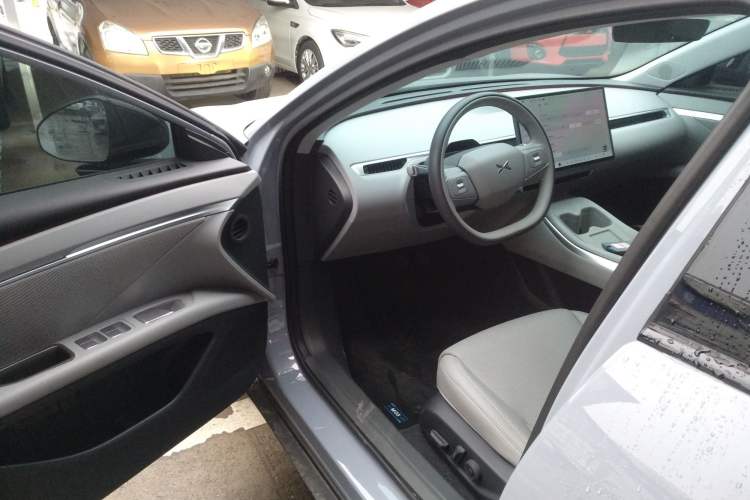 Used XPeng MONA M03 2025 502 Long-Range Max Interior 3