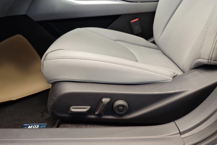 Used XPeng MONA M03 2025 600 with Ultra-Long Range Max Interior 9