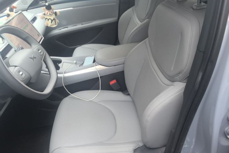 Used XPeng MONA M03 2025 600 with Ultra-Long Range Max Left Front Seat