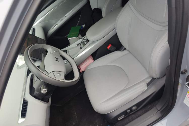 Used XPeng MONA M03 2025 620 Ultra-Long Range Plus Left Front Seat