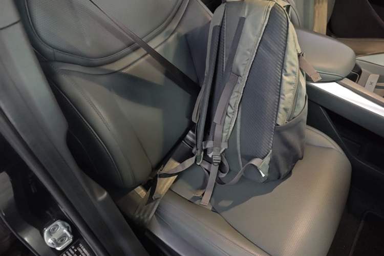 Used XPeng MONA M03 2025 620 Ultra-Long Range Plus Right Front Seat