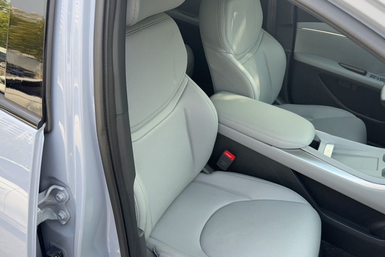 Used XPeng MONA M03 2025 502 Long-Range Max Right Front Seat