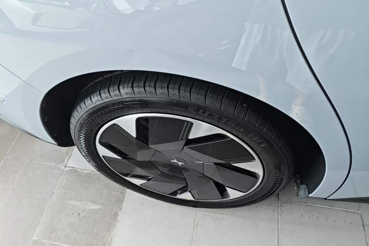 Used XPeng MONA M03 2025 600 with Ultra-Long Range Max Right Rear Wheel Hub