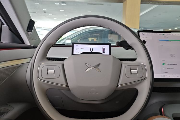 Used XPeng MONA M03 2025 600 with Ultra-Long Range Max Steering Wheel