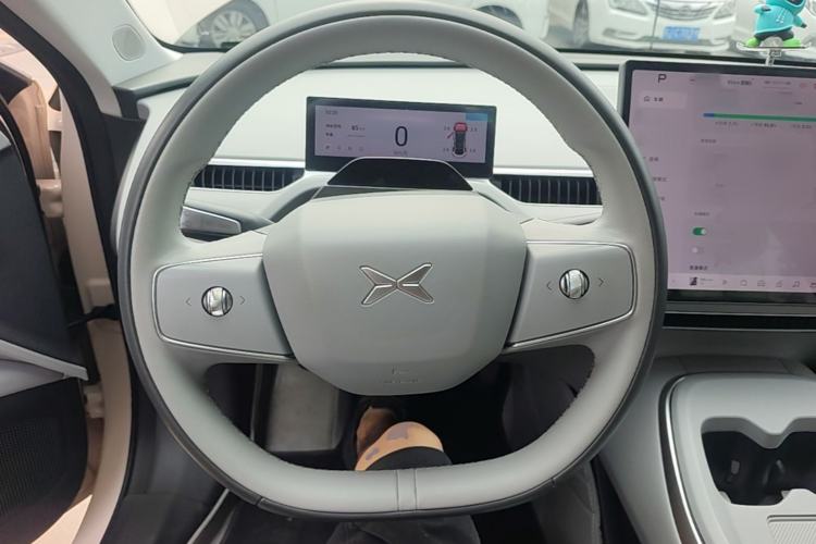 Used XPeng MONA M03 2025 600 with Ultra-Long Range Max Steering Wheel