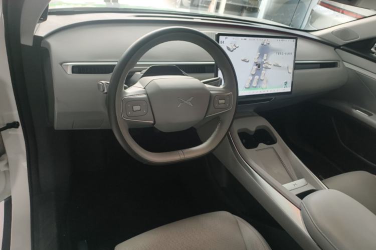 Used XPeng MONA M03 2025 600 with Ultra-Long Range Max Center Console
