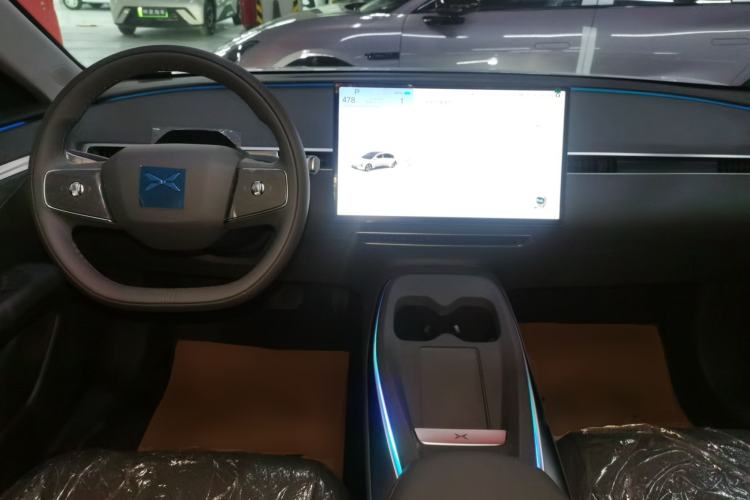 Used XPeng MONA M03 2025 515 Long-Range Plus Center Console