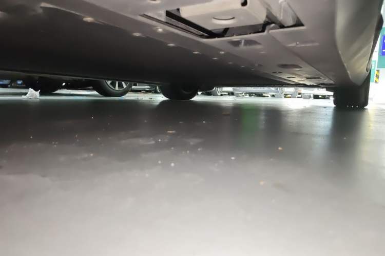 Used XPeng MONA M03 2025 502 Long-Range Max Chassis Rear Right