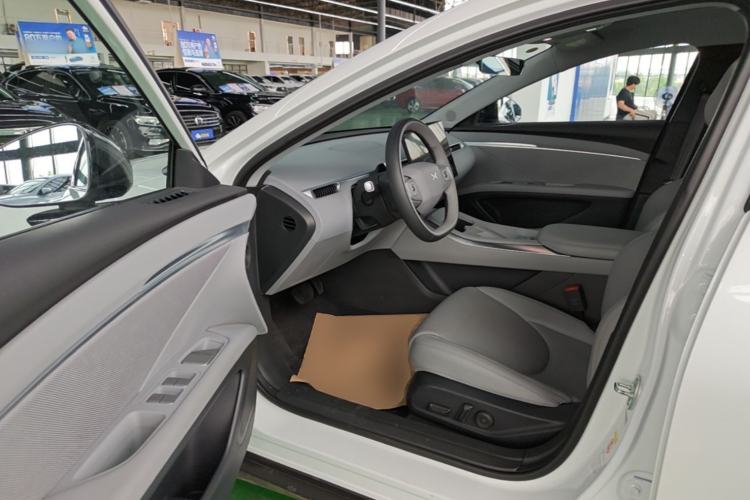 Used XPeng MONA M03 2025 600 with Ultra-Long Range Max Driver Seat