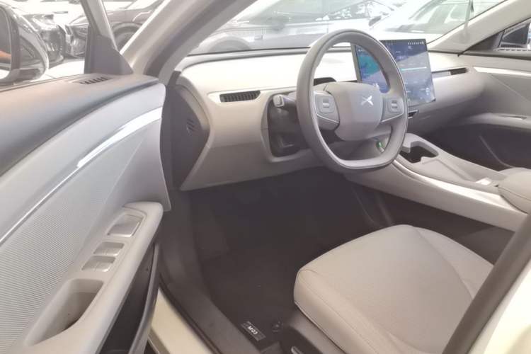 Used XPeng MONA M03 2025 600 with Ultra-Long Range Max Driver Seat