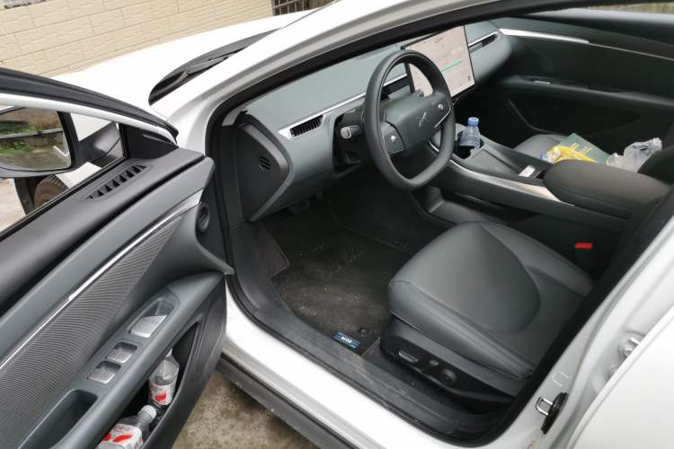 Used XPeng MONA M03 2025 620 Ultra-Long Range Plus Driver Seat