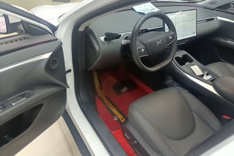 Used XPeng MONA M03 2025 620 Ultra-Long Range Plus Driver Seat