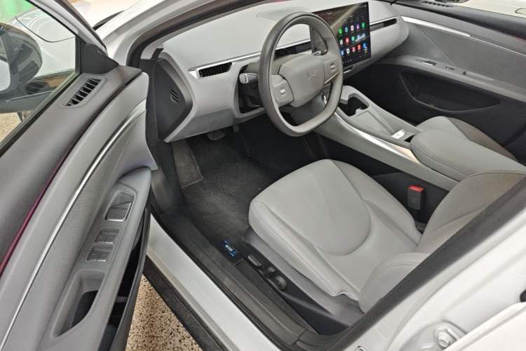 Used XPeng MONA M03 2025 600 with Ultra-Long Range Max Driver Seat