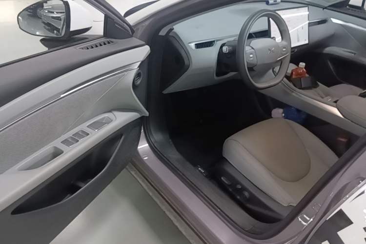 Used XPeng MONA M03 2025 502 Long-Range Max Driver Seat